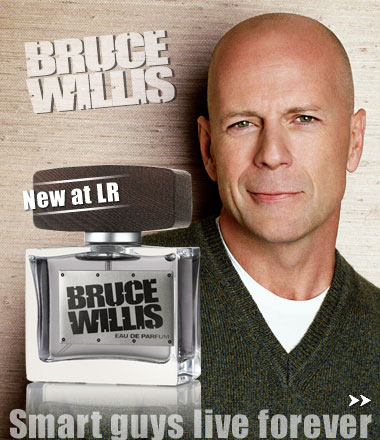 Bruce on Bruce Willis Eert Zijn Vrouw Met  N Parfum   Beauty